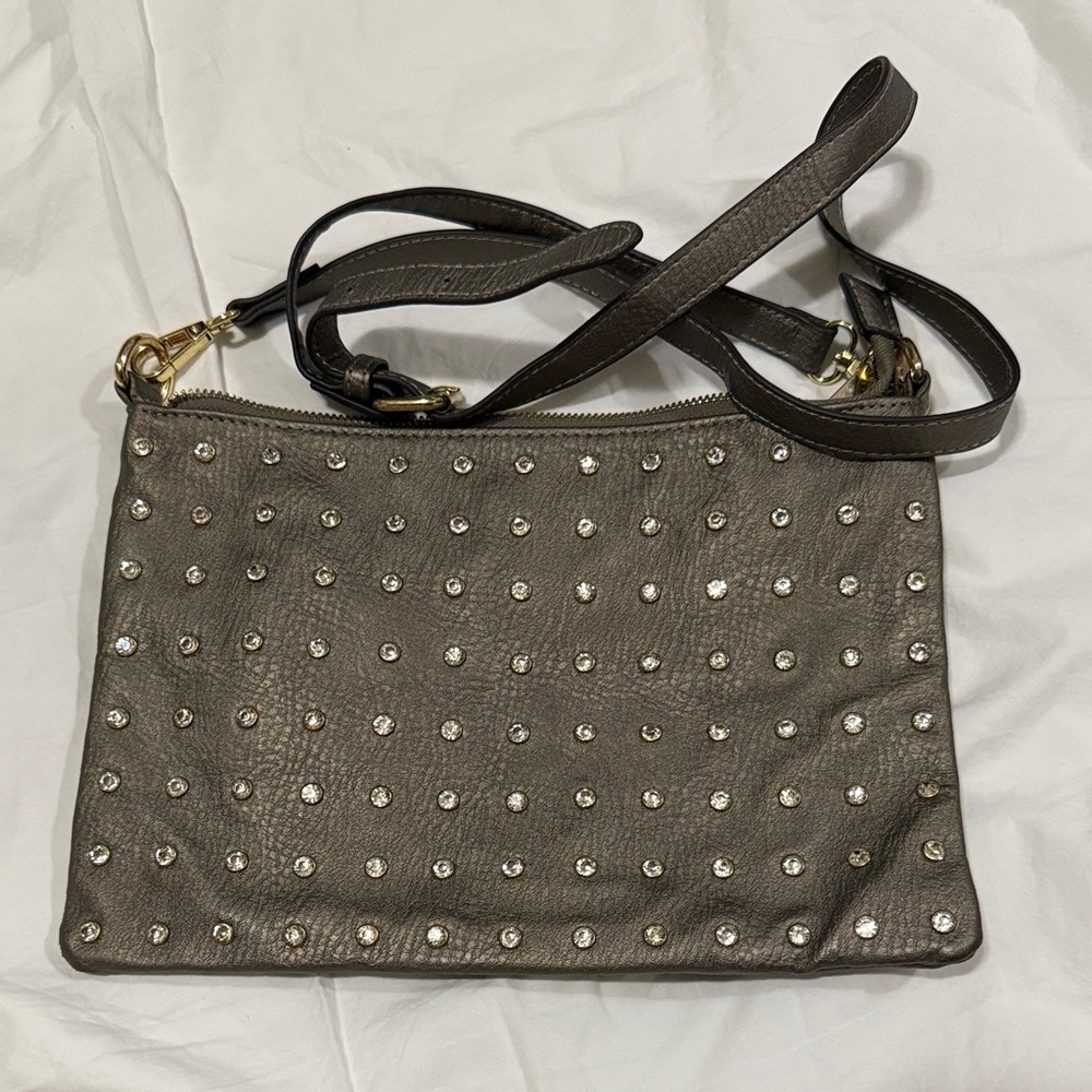 💚Charming Charlie Metallic Studded Crossbody Bag